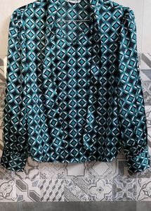 Stylish Geometric Print Bow Blouse