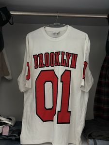 hnm Brooklyn Graphic Tee size XL