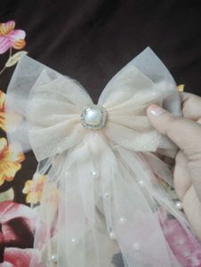 Elegant Pearl Bow Hair Clip