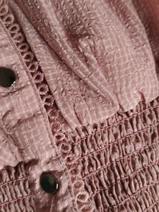 Chic Rose Textured Cropped Blouse