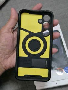 Samsung Galaxy S24+ 🛡️⚡Spigen  Armor MagFit Case