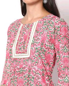 3 pics Pink Floral Print Kurta set