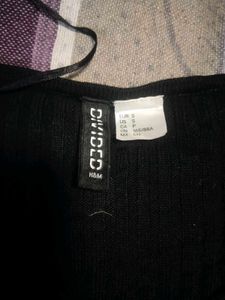 Criss Cross Black Ripped H&amp;M top