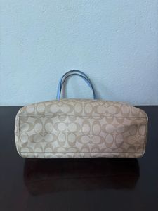 Coach Signature Tote Bag
