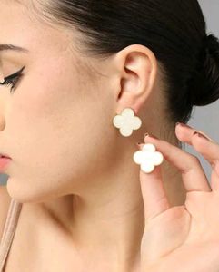 Clover Stud Earrings - Elegant & Chic
