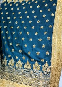 PeacockColour Designer Saree With Blause For Women