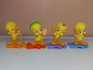 Tweety Bird Figurines Set Kinder Joy Toy