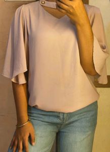 Stylish Lavender V-Neck Top