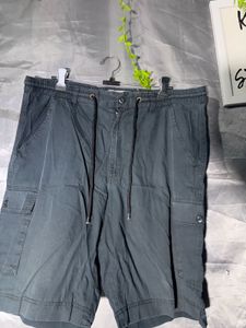 Men's Dark Grey Cargo Shorts