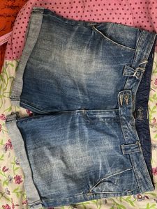 Stylish Blue Denim Shorts