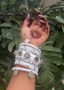 Elegant handmade White Bangle Set