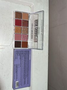 Main Character Eyeshadow Palette - Luv in Nude