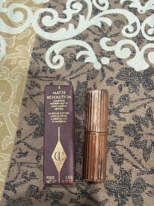 charlotte tilbury lipstick-red carpet