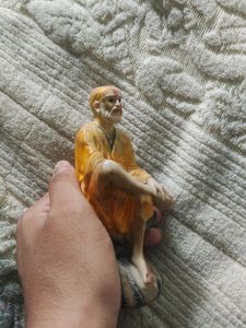 Sai Baba Statue