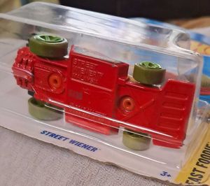 Hot Wheels Street Wiener