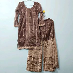 eid special Elegant Embroidered Kurta Palazzo Set