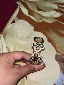 Exquisite Kundan Bangle