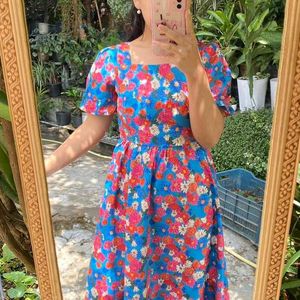 Puff Sleeve dress