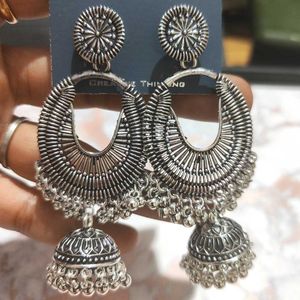 2 set Long Earrings Length 8.4-5 Cm