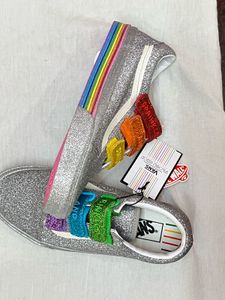 New Rainbow Vans Old Skool
