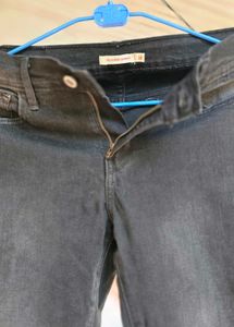 Levi's Dark Wash Denim Jeans