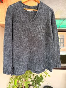 Gray V-Neck Knit Sweater