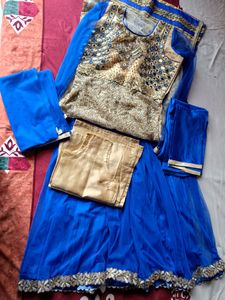 Beautiful Designer Sharara Set 💙