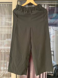 H&M Olive Green Culottes Unused