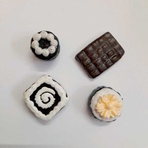 Combo of 4  🍫 chocolate Dessert treats