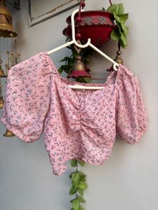 Chic Floral Print Ruched Crop Top