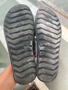Comfortable Grey Flip Flops