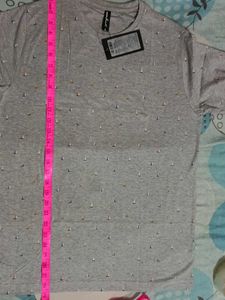 Round Neck T-shirt(Price Drop For Today)Rs250