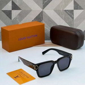 BRAND-LOUIS VUITTON**UNISEX MODEL* SUNGLASSES