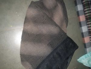Elegant Black Saree with Geometric Pattern