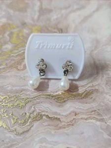 set of 2 Pairs Cute Stud Earrings || Get any