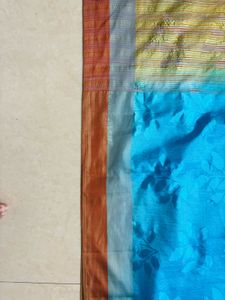 Elegant Teal Saree with Leaf Motif