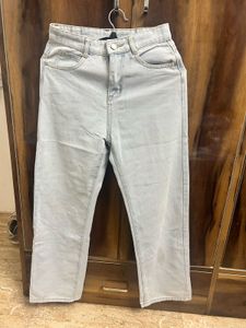 Light Wash Mom Jeans