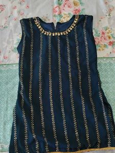 Stylish Teal Kurta Set with Gold Embellishments