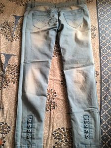 Light blue low rise Jean