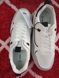 Men Stylish White Sneakers