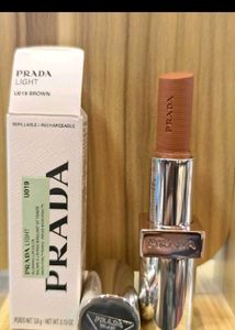 Prada Light Lipstick - U019 Brown