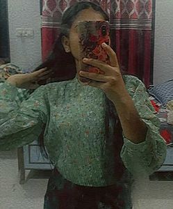 Gorg Sage Green Plisse Floral Blouse🌟