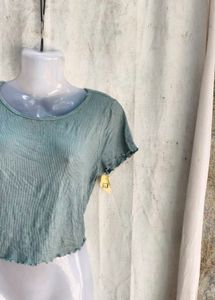 Cute Pastel Green Cropped Ribbed Top