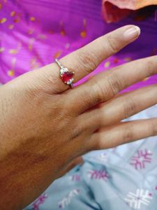 Elegant Red Stone Ring(925 pure silver)