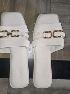 Primark Cream Slides with Gold Detail(UK)