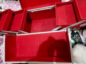 Vanity Box
