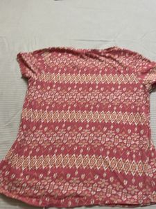 Stylish Printed V-Neck T-Shirt