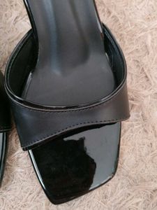 Chic Black Square Toe Heeled Sandals