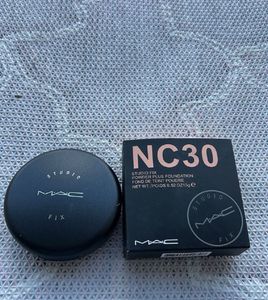 MAC Studio Fix Powder Foundation