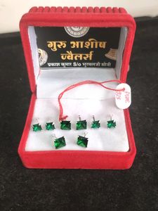 Green Diamonds Ear Loong Pure Silver (Any One Pair)